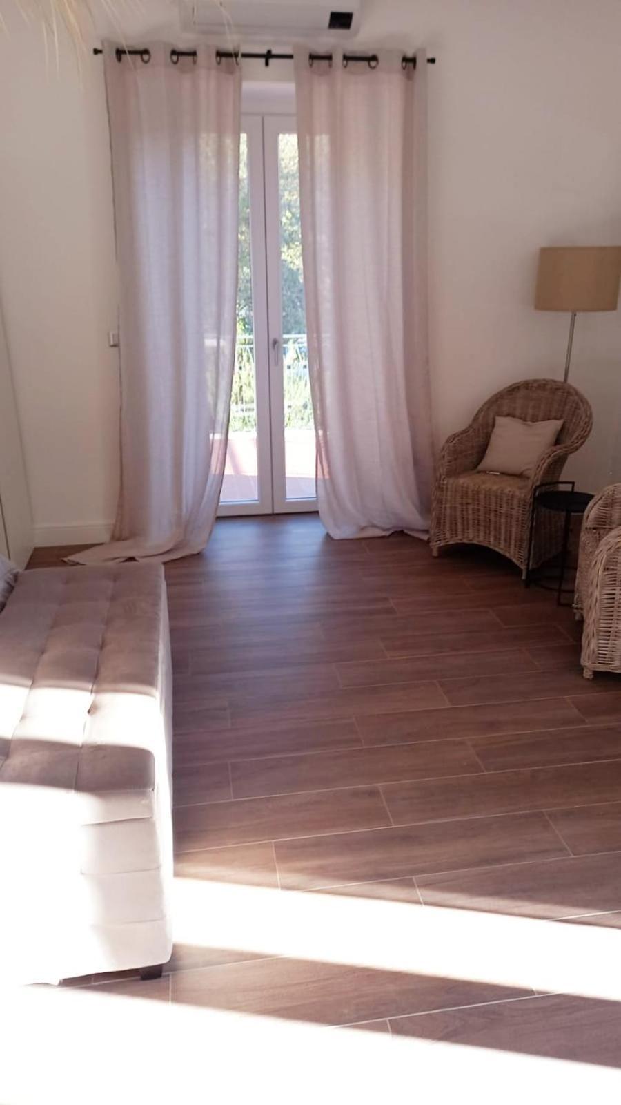 Casa Rosamari - Su Lago Di Posta Fibreno, Appartamento Con Camino Extérieur photo
