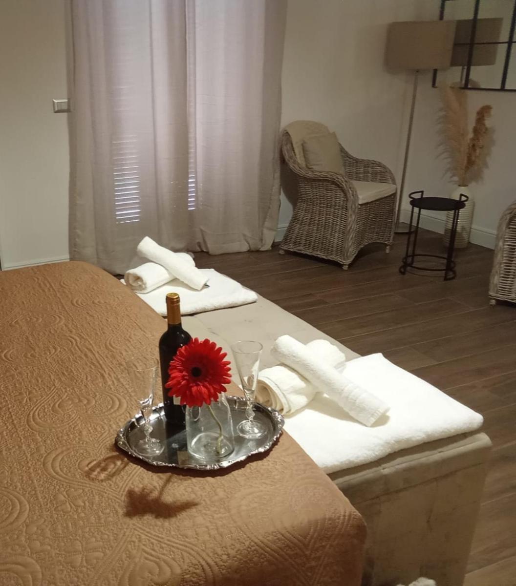 Casa Rosamari - Su Lago Di Posta Fibreno, Appartamento Con Camino Extérieur photo