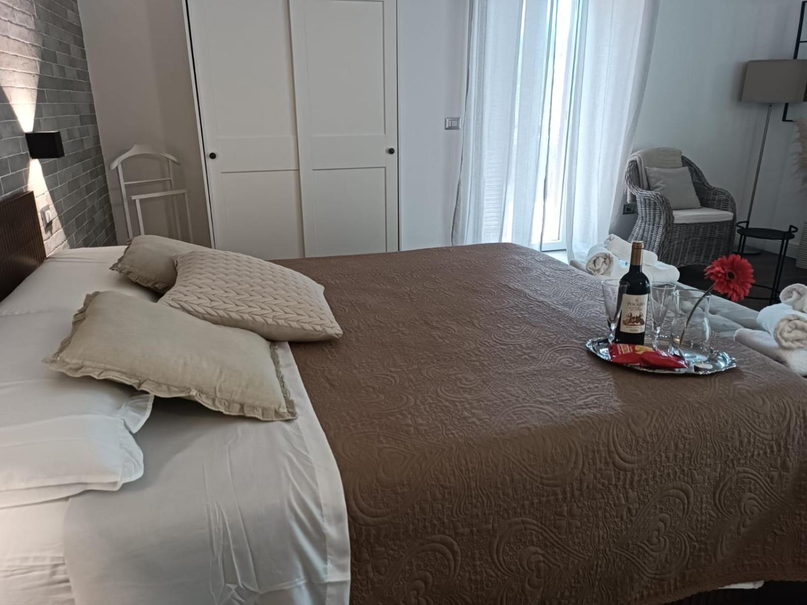 Casa Rosamari - Su Lago Di Posta Fibreno, Appartamento Con Camino Extérieur photo