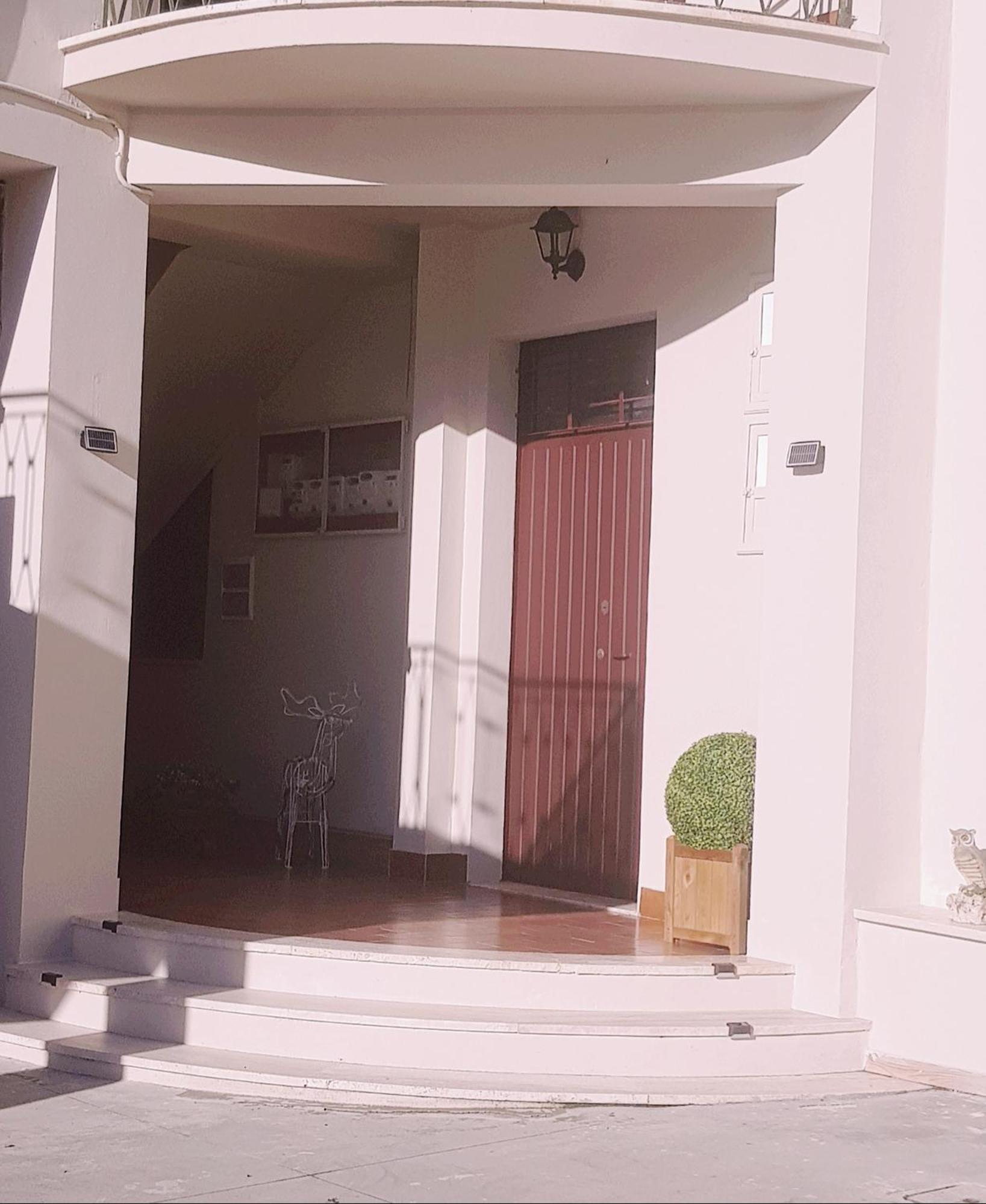 Casa Rosamari - Su Lago Di Posta Fibreno, Appartamento Con Camino Extérieur photo